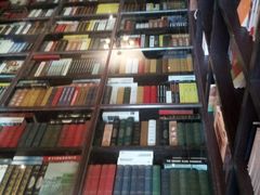 店内环境-钟书阁(松江泰晤士小镇店)