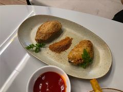 -盐说·西式餐酒馆(光明万达店)