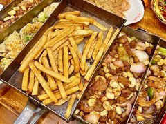 -老东镇啤酒屋海鲜加工·蒸汽海鲜·海鲜烧烤(台东店)