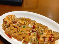 -房县土本味土鸡汤特色餐厅(沌口店)