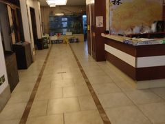 -武汉翔鹏快活林酒店(光霞店)