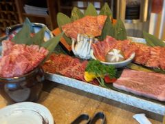 -炼火烤肉店