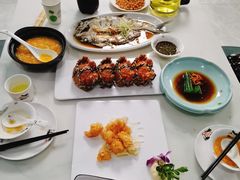 -七的湖·晚芳亭·阳澄湖农家菜·大闸蟹(莲花岛店)