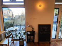 -Cafe Villa