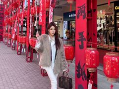 -王府井奥莱临潼小镇(临潼店)