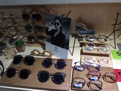 -Trend1881视光·蔡司视觉(领展广场店)