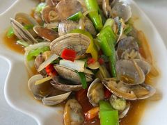 -覃记海鲜美食餐厅