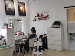 -肆俩肖像STUDIO(宝山万达店)