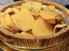 -苹果树下艺术餐厅(宋庄店)