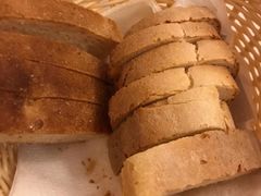 餐前面包-奥斯特牛排馆(美第奇宫店)