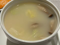 秦府烤鸭什锦汤-北京王府井希尔顿酒店·秦唐中餐厅Chynna