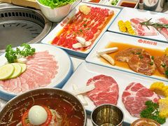 -韩香福烤肉庄园(文化西路店)