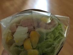 -瑞幸咖啡(宝华国际广场店)