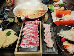 -湊湊火锅·茶憩(打浦桥日月光店)