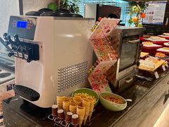 -东方红海鲜百汇(国际大厦店)