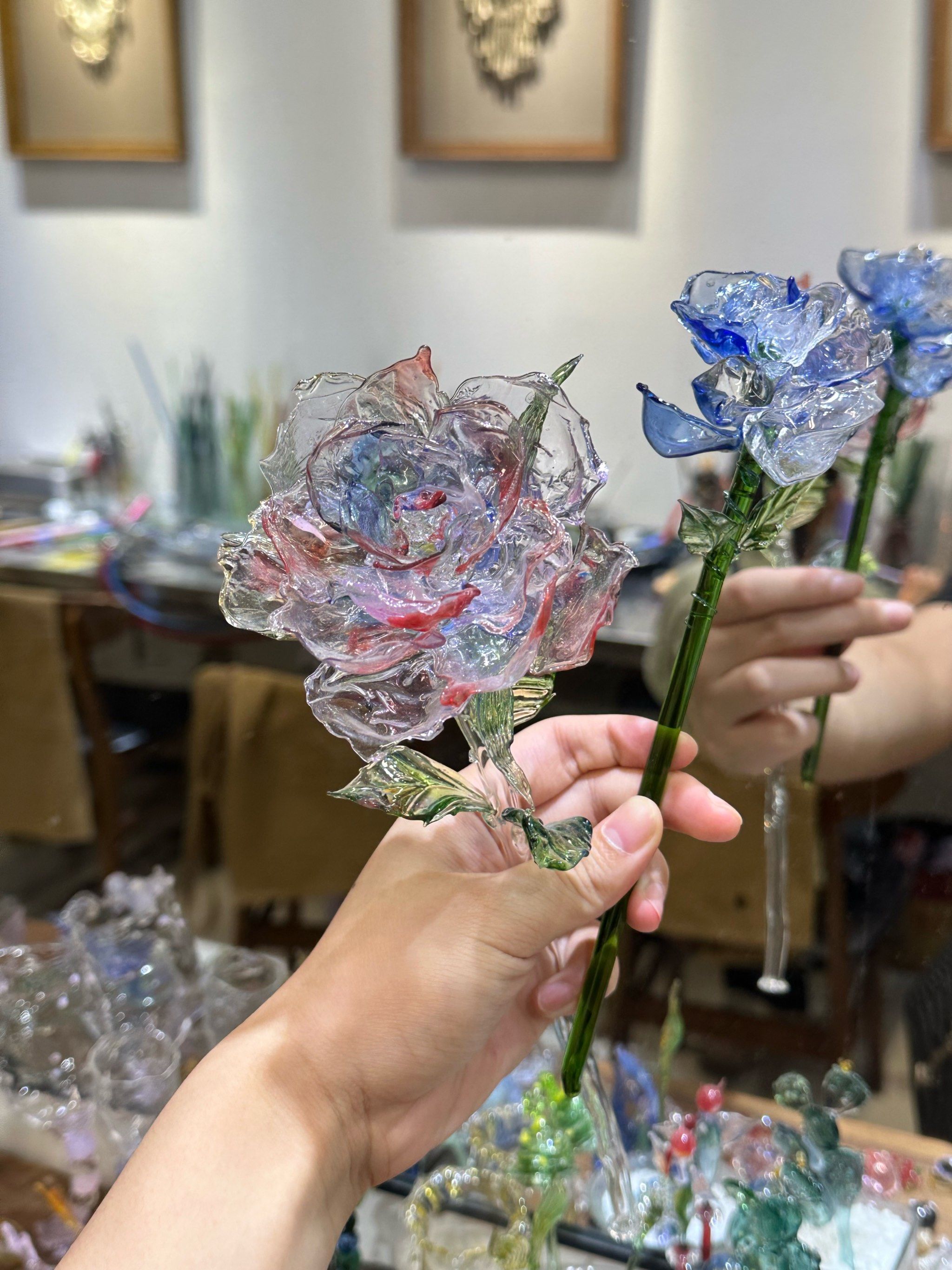 亲手diy的玻璃花太美了啊啊啊!
