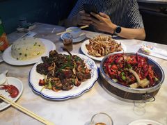 -小鱼儿海鲜港(新村十区店)