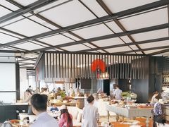 -瑰丽酒店·海吧·天际下午茶·现场DJ·天台酒吧