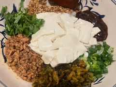 -蜗牛小馆醉乡民谣云南菜(惠新西里店)