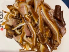 -老鼎万春卤菜(五代传承创始老店)