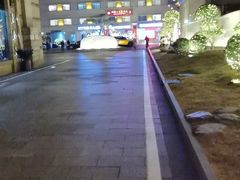 -汗腾格里·风味餐厅(新疆驻京办店)