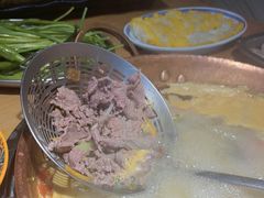 -洱火云南酸菜牛肉火锅(石景山当代商城店)