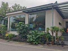 -生态苑农庄(十里画廊遇龙河店)