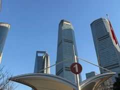 -陆家嘴空中步行连廊