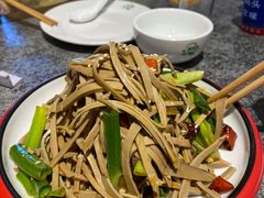 -华盛园卷子王农家菜水库鱼