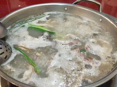 -老石黑山羊毛驴肉火锅(金凯广场店)