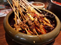 乐山英雄签签-盡膳口福跷脚牛肉火锅(合生汇购物中心店)