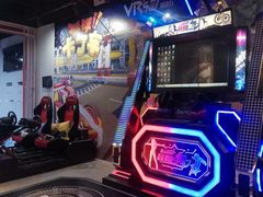 -VR+乐园·VR电竞·家庭亲子·密室逃脱·轰趴团建