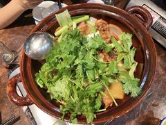 -胡须佬鸡煲四季火锅(海雅缤纷城店)