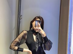 -URBAN REVIVO(欢乐海岸购物中心店)