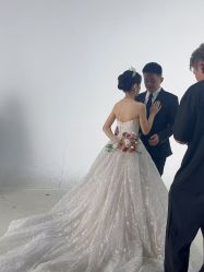 -莫兰迪婚纱摄影