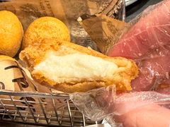 -BHC炸鸡(明洞总店)