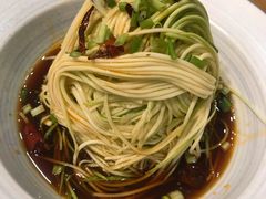 凉拌西葫芦丝-小郭私房菜·海肠捞饭店(学士街店)