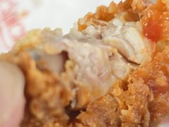 -麦当劳(上海虹桥站30B检票口楼上)