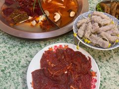 -肖婷姐大铁锅重庆火锅(南湖店)