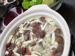 -寻钵记民菜馆·正宗常德钵子菜(滨湖路店)