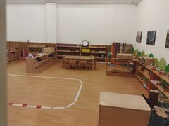 -婴智贝佳蒙特梭利早教托育中心(杨浦店)