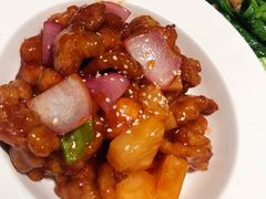 w菠萝咕咾肉-新大咀港式茶餐厅(宝山万达店)
