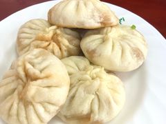 小胖包子-小胖包子王(光明楼店)