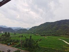 -雅鲁激流探险漂流