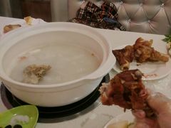 -泉福居酱骨头自助广场(南大街商业步行街店)