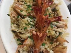 -芽庄日出海滩水疗酒店