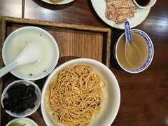 -蟹上黄·蟹黄面·江南糖水(人民广场店)