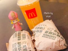 -麦当劳(中山公园龙之梦店)