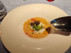 -弦月窗LUNETTE BY AMANDA(复兴路店)