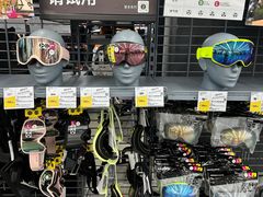 -迪卡侬(西华店)